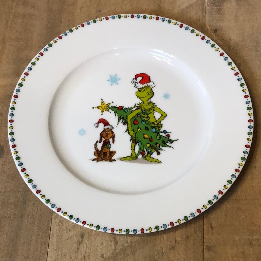 The Grinch Christmas Plate 8” Dr. Seuss Merry Christmas 🎄NWT